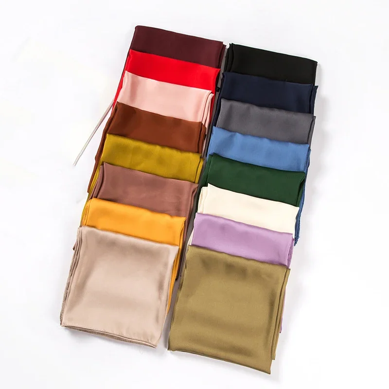 Satynowy szalik damski 70 cm,  – Silk Scarf Square recenzja i cena